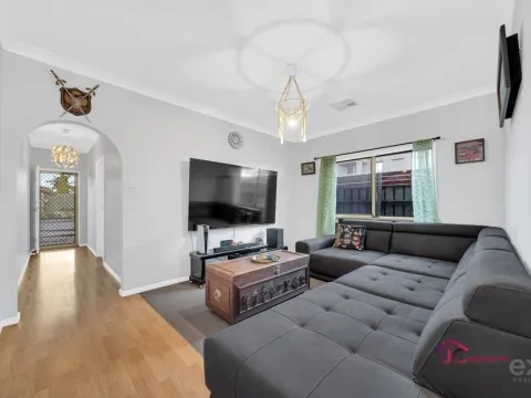 1A Galleon Close, Blakeview SA 5114 — photo 3
