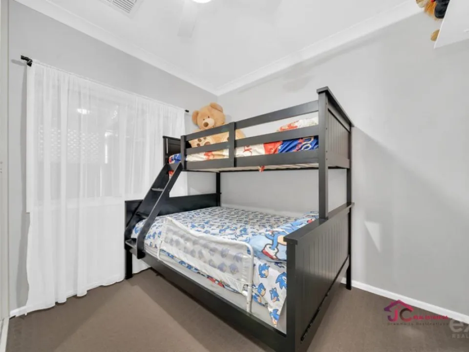 1A Galleon Close, Blakeview SA 5114 — photo 4